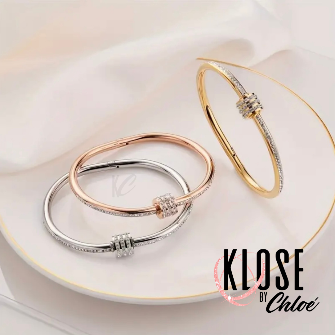 CHLOÉ Spiral Twist Clasp Bangle