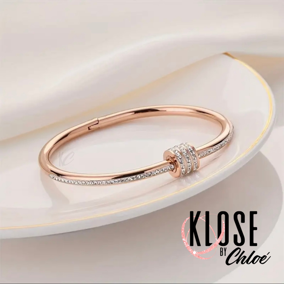 CHLOÉ Spiral Twist Clasp Bangle